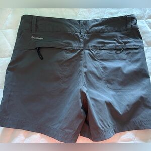 Columbia Women's Charcoal gray Cargo Shorts